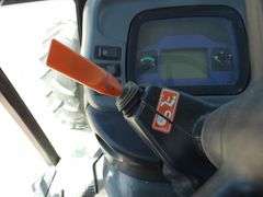 U-1264 New Holland TN75S Tractor