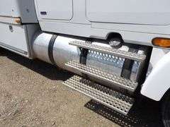 U-1358 1996 Volvo Truck