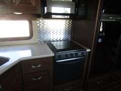 U-727 2015 Rushmore Lincoln 40' Travel Trailer