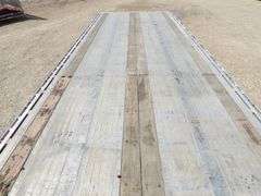 U-1391 2004 Benson Flatbed Semi Trailer