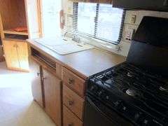 U-983 2004 Fleetwood Wilderness Camp Trailer