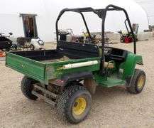 U-1301  2004 John Deere HPX Gator