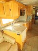 U-1267 2005 Monaco Dynasty Motor Coach