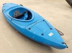 U-828  Lifetime Kayak
