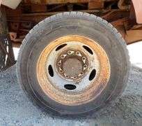 U-745 2006 Ford F-550 Service Crane Truck