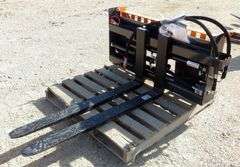 U-174 Wolverine Hydraulic Pallet Forks