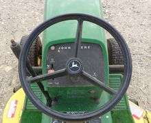 U-426 John Deere 111 Lawn Mower