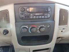 U-1356 2002 Dodge 1500 Pickup