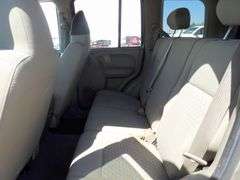 U-1060  2006 Jeep Liberty