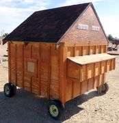 U-500 Rolling Chicken Coop