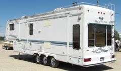 U-404 1999 Marquis 5th Wheel Travel Trailer