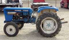 U-1324 Ford 1700 Tractor