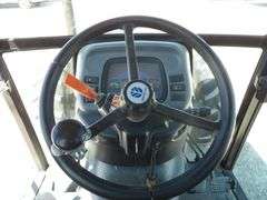 U-1264 New Holland TN75S Tractor