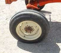 U-443  1967 Allis Chalmers 190 XT Series II Tractor