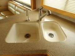 U-1267 2005 Monaco Dynasty Motor Coach