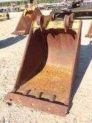 U-773 Backhoe Bucket