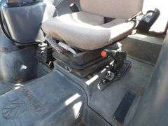 U-1264 New Holland TN75S Tractor