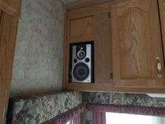 U-404 1999 Marquis 5th Wheel Travel Trailer