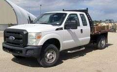 U-202 2011 Ford F250 Flatbed Pickup