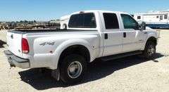 U-728 2004 Ford F350 Dually Pickup