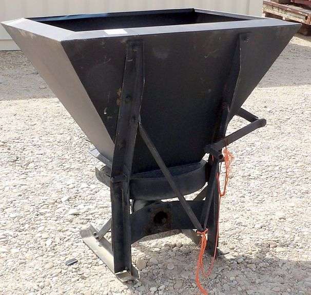 U-1564 3-Point Spreader