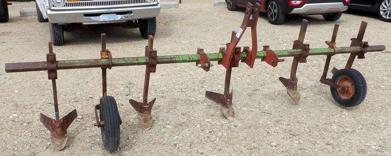 U-1575 3-Point Corrugator 12'