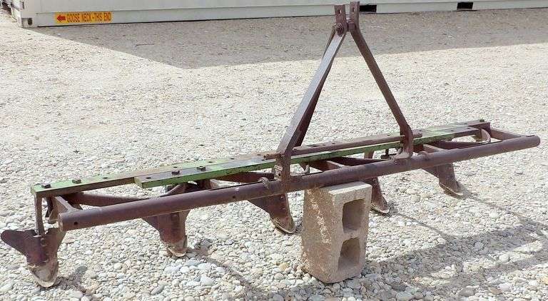 U-1562 3 Point Corrugator 7' 7"