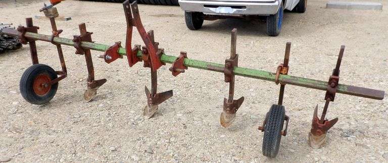 U-1575 3-Point Corrugator 12'