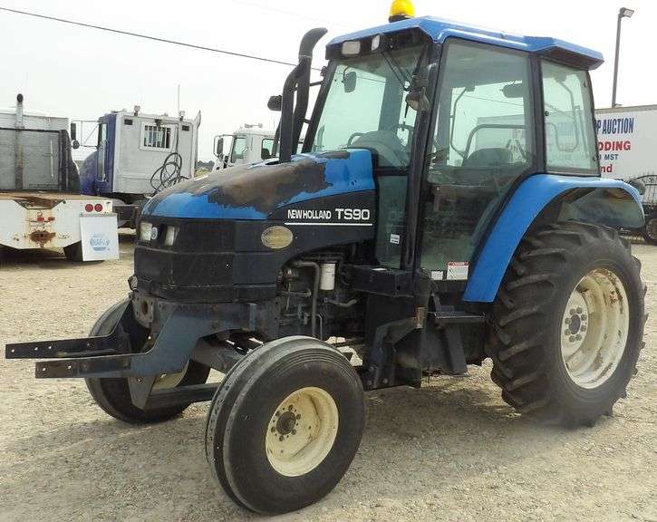 U-1604 New Holland TS90 Tractor