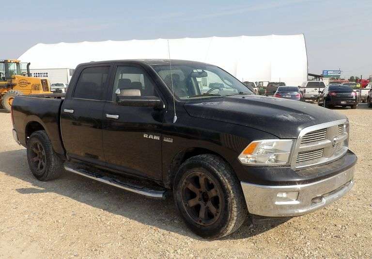 U-1453 2010 Ram Crew Cab 4X4 Pickup Truck