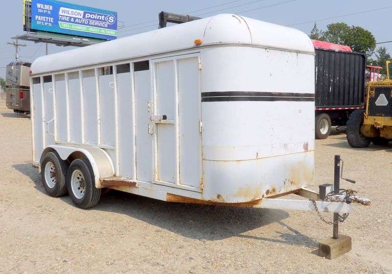 U-1530 1999 Stock Trailer
