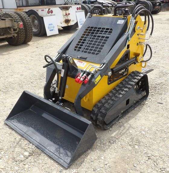 U-1622 Mini Skid Steer Loader UNUSED
