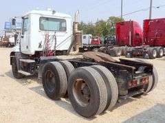 U-1518 2007 Mack CXN613 Truck Tractor