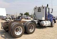 U-1456  1994 Kenworth T800 Truck Tractor