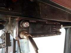 U-1456  1994 Kenworth T800 Truck Tractor