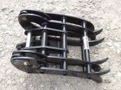 U-1645 Mini Excavator Grapple