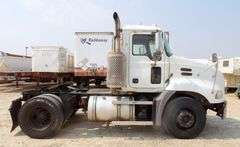 U-1517 2007 Mack CXN612 Truck Tractor
