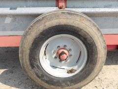 U-1438 Gehl Manure Spreader