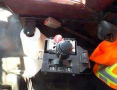 U-1456  1994 Kenworth T800 Truck Tractor