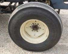 U-1604 New Holland TS90 Tractor