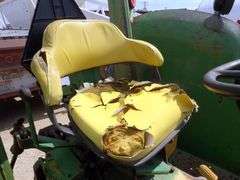 U-1560 John Deere 2030 Tractor