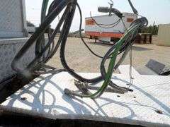 U-1456  1994 Kenworth T800 Truck Tractor