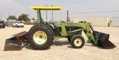 U-1500 John Deere 401B Tractor