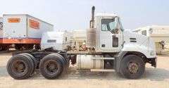 U-1518 2007 Mack CXN613 Truck Tractor
