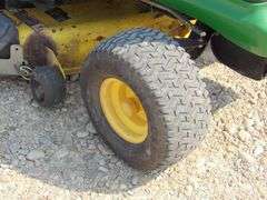 U-1498 John Deere Riding Lawn Mower