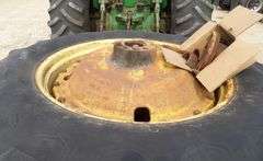 U-1446 John Deere 5020 Tractor
