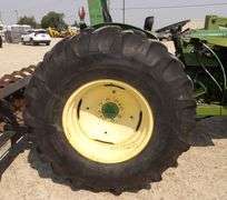 U-1500 John Deere 401B Tractor