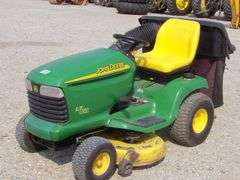U-1498 John Deere Riding Lawn Mower