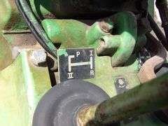 U-1560 John Deere 2030 Tractor