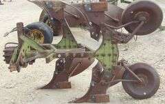 U-1566 2 Bottom Rollover Plow